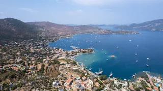 Joker: Marmaris Selimiye Tapuya Kayıtlı Köy Evi Ve Tarlası