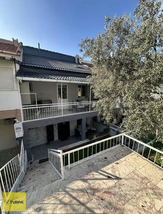 Turpa Balçovadan Satılık 3+1 Müstakil Tripleks