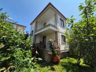 Artı'dan Altınoluk Narlı'da Satılık 3+1 Deniz Manzaralı Villa