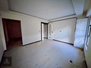 Afyon Kurtuluş Caddesi Üzeri Sıfır Kiralık Ofis
