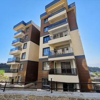 Turgutlu Ergenekon Mh. Yerden Isıtmalı 3+1 Sıfır Satılık