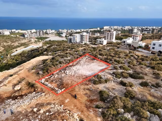 Uğur Emlak'ta Tırtar'da Full Deniz Manzaralı 680 Mt Konut İmarlı