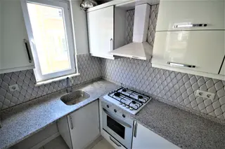 🟠🟠alfa'dan Akçay'da Ön Cephe Arakat Cam Balkon Ayrı Mutfaklı 2+1 Geniş Daire