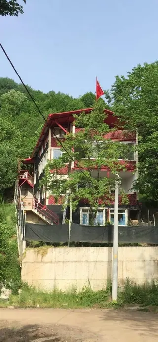 Arkun Gayrimenkul'den Kartepe'de Satılık Müstakil Ev Arkun Gayrimenkul'den Kartepe'de Satılık Müstakil Ev