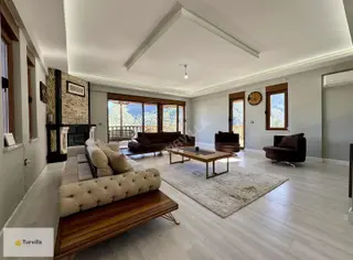 Turvilla'dan Konyaaltı Hisarçandır'da 4+1 Kiralık Villa