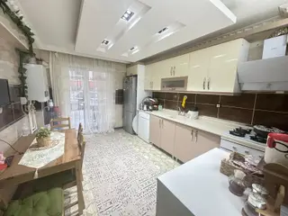Beşikkaya'da Asansörlü Full Yapılı 3+1 Satılık Daire !!