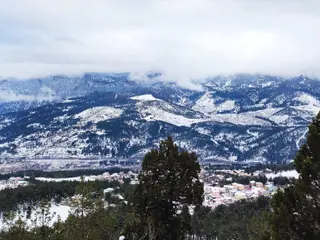Kar Emlaktan Yenikonacık Bozkırlı Mevkiinde 450 M2 Satılık Arsa