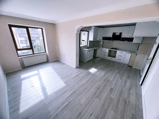 Cihandan Çarşı Mahallesinde Merkezde Satlık 4+1 Dubleks Daire