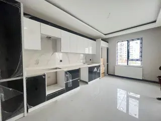 Koza Emlak'tan Mevlana Mahalesinde Site İçerisinde Ara Katta 3+1 Sıfır Daireler