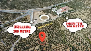 Mera Emlaktan Üniversite Yakını Köşe Parsel 1.015m2 İmarlı Arsa
