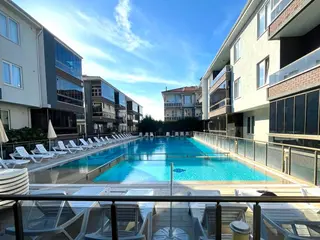 Karasu'da Güvenlikli Site İçinde Kullanışlı 2+1 Satılık Daire