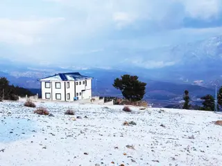 Kar Emlaktan Yenikonacık Bozkırlı Mevkiinde 360 M2 Satılık Arsa