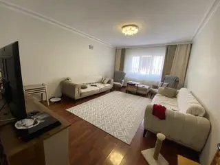 Hayal^den Buhara Cad. Üzerinde Geniş Çift Balkonlu Ara Katta Ön Cp. 3+1 Daire !!