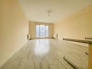 Mutlu'da Vadi Manzaralı 3+1 Asansörlü Ara Kat Satılık Daire !!!