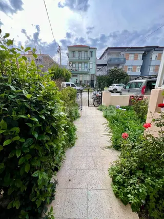 İzmir Çeşme Marina'ya Yakın Satılık 2+1 Daire