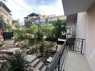 Acill Buca İnönü Mah.de Otokent Yakını 2 Katlı 301m2 İçerisinde Satılık Komple Müstakil Bina (ev)