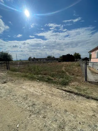 Yenişehir Havaalanına Yakın 400 M2 İmarlı Arsa