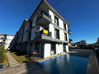 Karasu'da Sahil Merkezde Yatırım Fırsatı Sunan 2+1satılık Daire