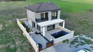 Didim Mavişehir’de Denize 500 Metre Tam Müstakil Villa