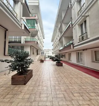 Esenyurt Necip Fazıl K.mah Olcaylar Doruukent Sitesi 2+1 Kiralık
