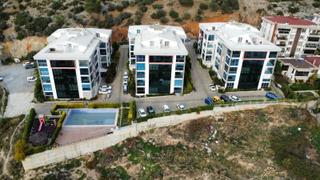 Kuşadası Ege'de Deniz Manzaralı, Havuzlu Sitede 200 M² 4+1 Satılık Lüks Daire Kuşadası Ege'de Deniz Manzaralı, Havuzlu Sitede 200 M² 4+1 Satılık Lüks Daire