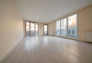 Weal World' Den Cadde Üstü Yeni Binada, 3+1, 4.kat, 115 M2, Lüks Köşe Daire ...