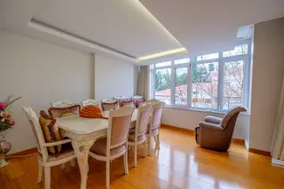 Bakırköy Şenlikköy'de Satılık Geniş 4+2 Dubleks Daire