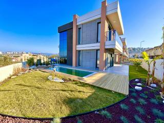 Kuşadası'nda Satılık 4+1 Müstakil Sıfır Villalar