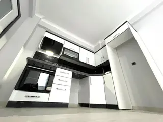 Akçay'da Aygülden Sıfır Ara Kat Asansörlü Açık Mutfak Geniş Balkonlu Doğalgazlı 1+1 Satılık Daireler