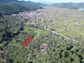 Kuşadası Kirazlıda Harika Bahçe
