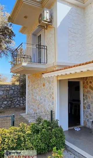 Startkey Pelit Kızlan Mah. Satılık Geniş Bahçeli İkiz Villa