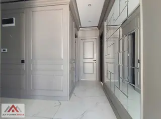 Akyürek'ten Havuzlu Siteiçi Mükemmel Konumda Şık Konsept 2+1 Lüx