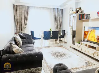 Cadde Üzeri Şirinevler Meydana Yakın Satılık 2+1 Ara Kat Daire