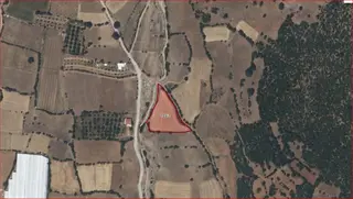 Burdur-ağlasun Yazır Köyünde Yatrımlık Fırsat Tarla