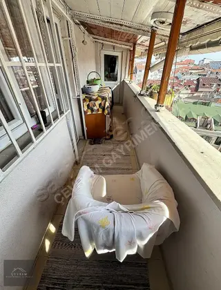 *çevrem* Yeşilova'da Metrobüse Yakın Asansörlü 4+1 180m² Daire