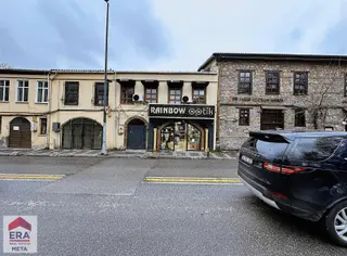 Altunizade' De Cadde Üzeri, Tabela Değeri Yüksek-devren Kiralık