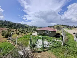 Remax Yeni'den Satılık Tek Tapu Asfalt Yol Kenarı Bağ & Bağ Evi