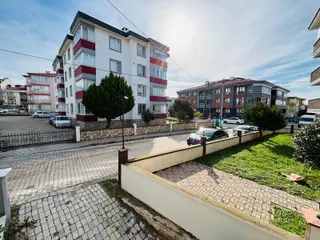 Sevinç'ten Acil Fiyat Düştü İhsaniye Siteler Bölgesi Garajlı 3+1 Sevinç'ten Acil Fiyat Düştü İhsaniye Siteler Bölgesi Garajlı 3+1