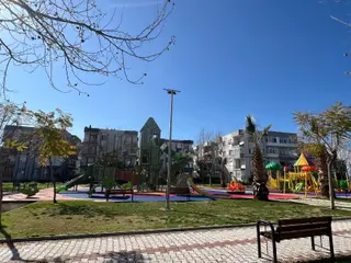 Nihal Bele'den Seyrek'te, Bakırçay Ü'ne Komşu 2+1