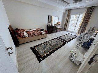 Emlak Center'dan Muradiye Mah 2+1 Eşyalı Satılık Daire