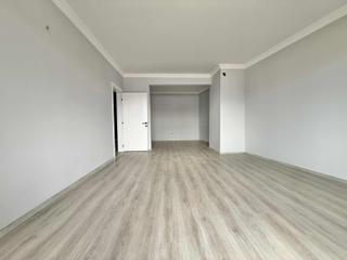 Şehir Merkezinde Satılık İçi Sıfır Yapılı Geniş Satılık Daire