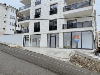 Trabzon Gayrimenkulden Kanuni Mahallesinde Kiralık İş Yeri