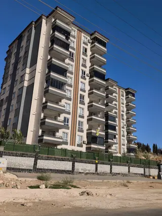 Seyran Emlaktan Satılık Sıfır 2+1 Ön Cephe Daire