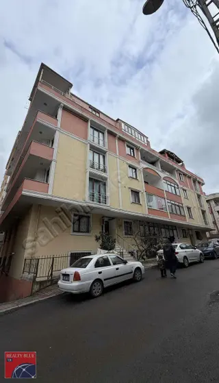 Fındıklı'da 3+1 Net 100m2 Bahçe Kullanımlı Satılık Daire Fındıklı'da 3+1 Net 100m2 Bahçe Kullanımlı Satılık Daire