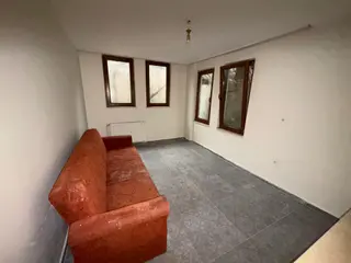Marmara'dan Ayşekadın Ana Cadde 1+1 Satılık Daire