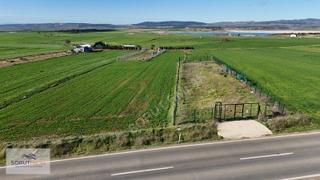 Mecidiye Köyü Girişi Satılık Tarla 737 M² Ana Yola Cephe