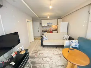 Prestij'den Çiftlikköy'de Full Eşyalı Geniş Oturumlu 1+1 Daire