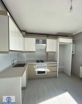 Çiğli’de Kiralık 1+1 Doğalgazlı Klimalı Asansörlü Ankastreli Sıfır Daireler Sağlam Zeminde Çiğli’de Kiralık 1+1 Doğalgazlı Klimalı Asansörlü Ankastreli Sıfır Daireler Sağlam Zeminde