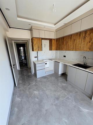 Kocabıyık Gayrimenkul'den Şehirhastanesi Yanı 2+1 130m2 Sıfır