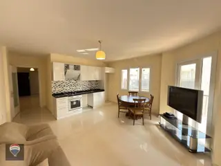 Kuşadası Şehir İçinde Bahçeli Yaşam – Modern-geniş Ters Dubleks 3+1